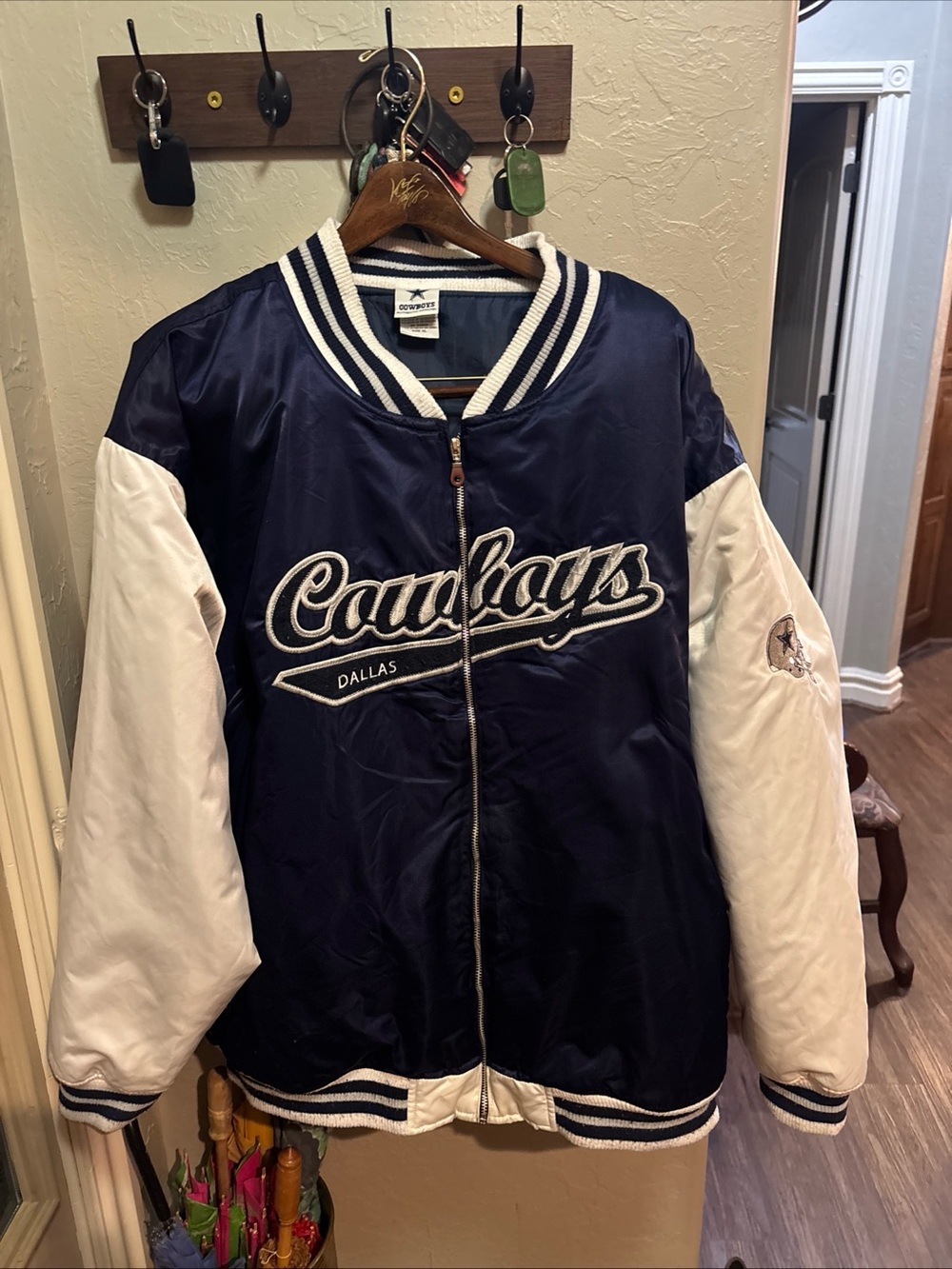 Dallas Cowboys Navy & White Satin Jacket XL
